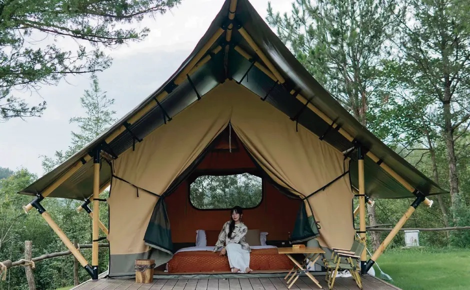 Hotellstält 7